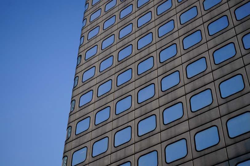 208